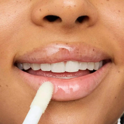 Essence Hydra Kiss Lip Oil 07 Classy Glassy