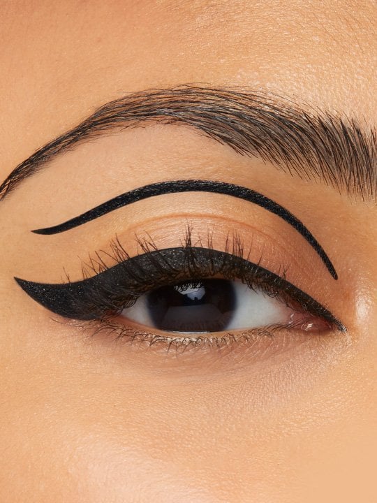 LOREAL PARIS METAL SIGNATURE EYELINER
