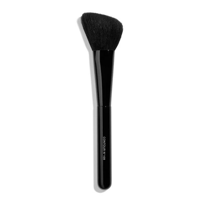 CHANEL PINCEAU CONTOUR 109
