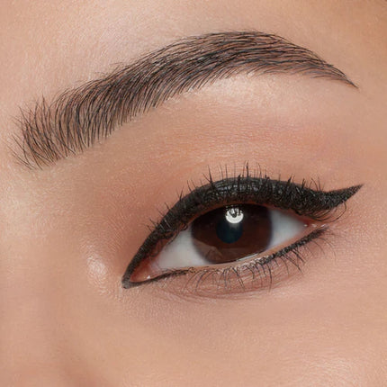 Essence Eyeliner Pencil Extra Long-Lasting