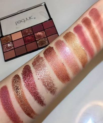 TECHNIC INVITE ONLY EYESHADOW PALETTE
